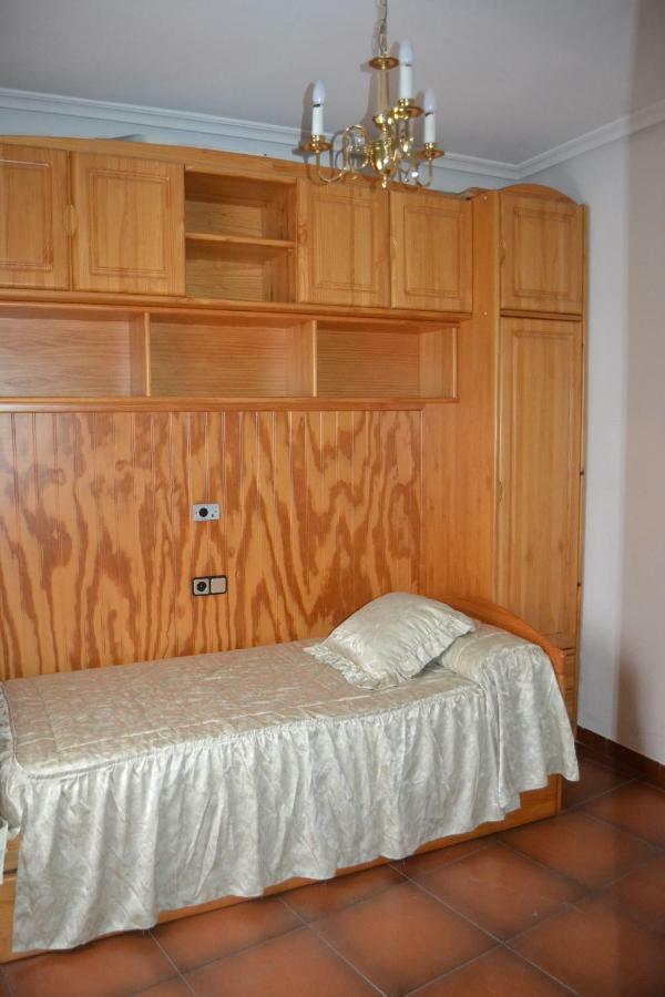 Casa Santo Tome Apartment โตเลโด ภายนอก รูปภาพ